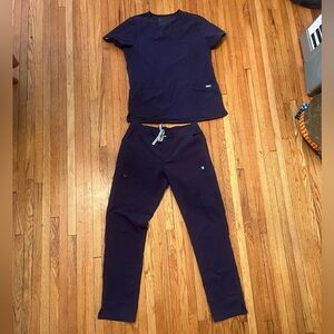 FIGS small scrub set in purple jam